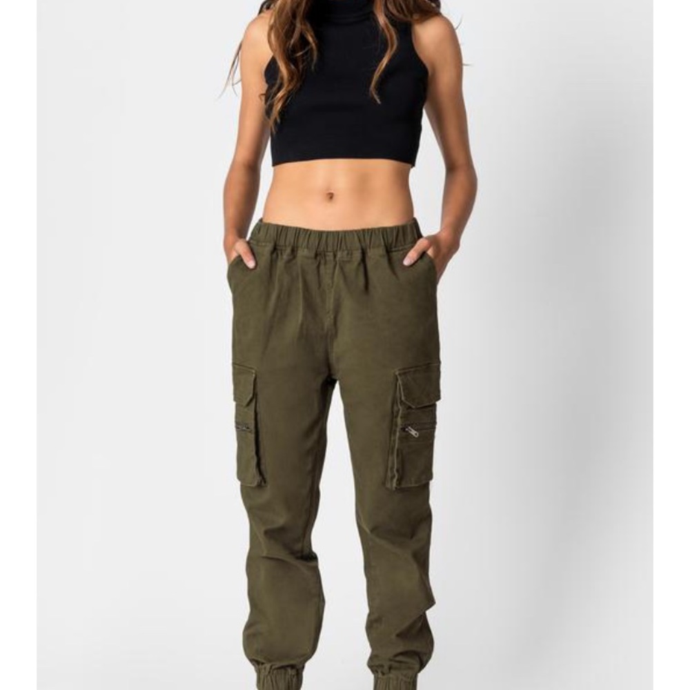 Cargo pants carmar new with tags